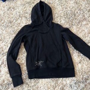 Arcteryx- medium black